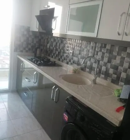 Guezelyurt Appartement Istanboel